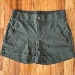 Athleta “Trekkie” active shorts size 2